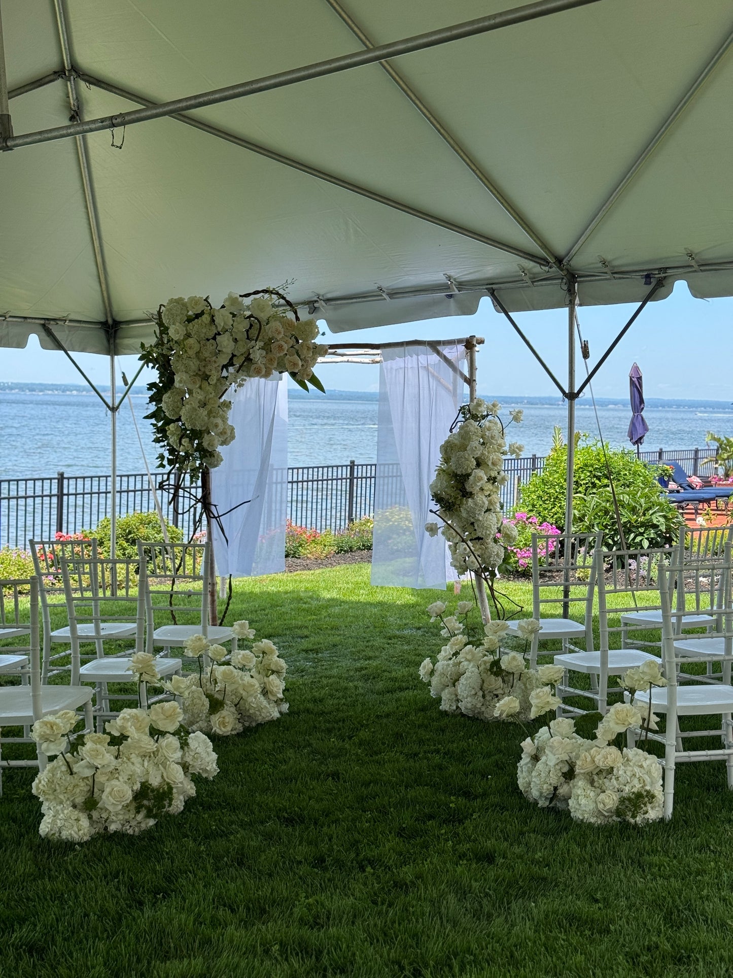 ARCH/CHUPPAH